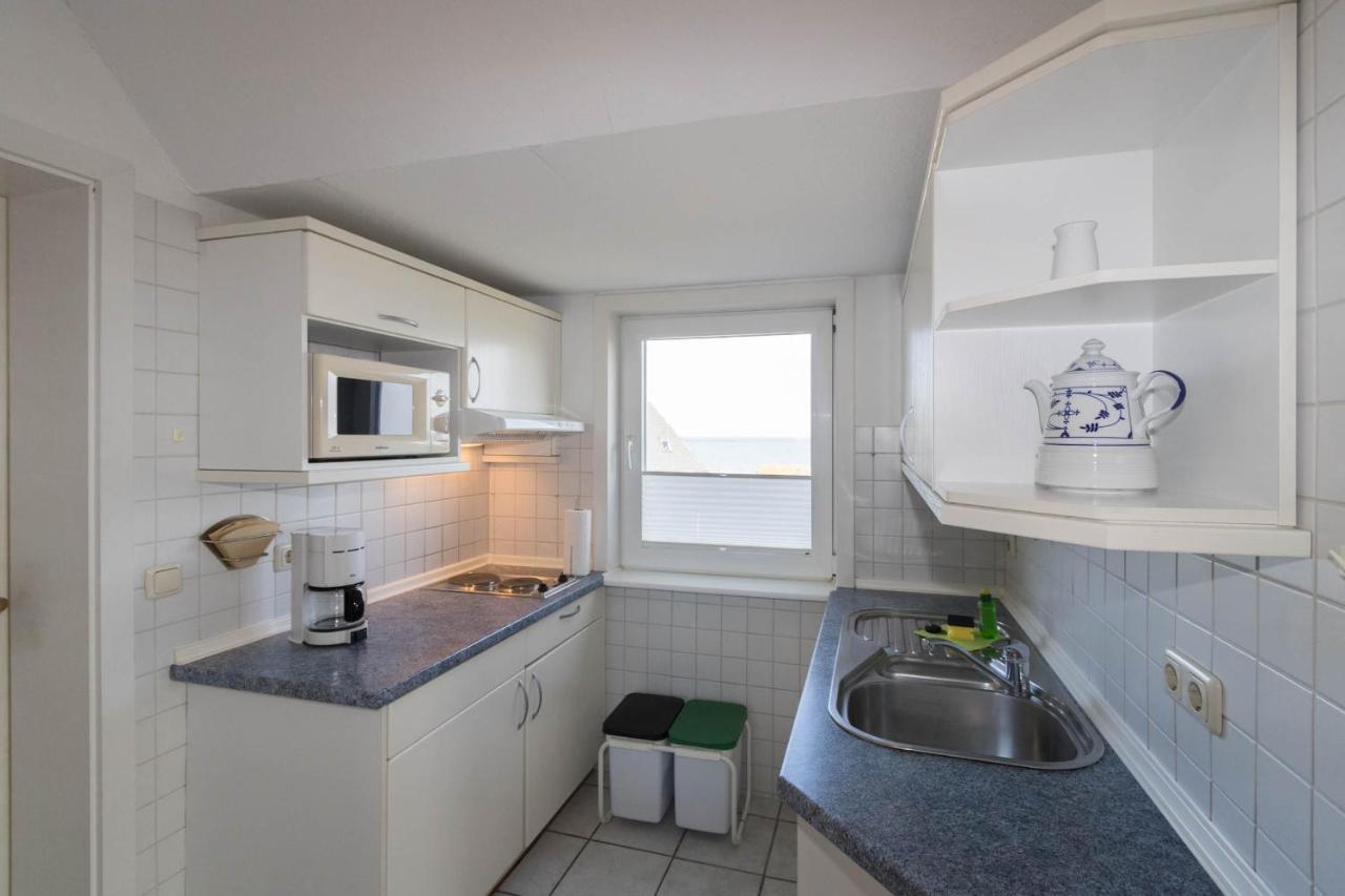 Hues Auert Tharep, 1 Apartment *